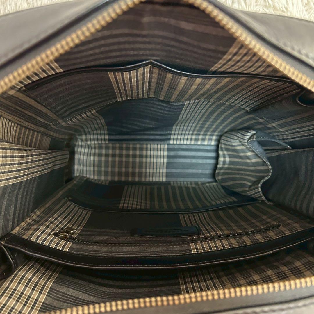 未使用級✨マザーハウス　アンティークスクエア　リュックサック　ブラック