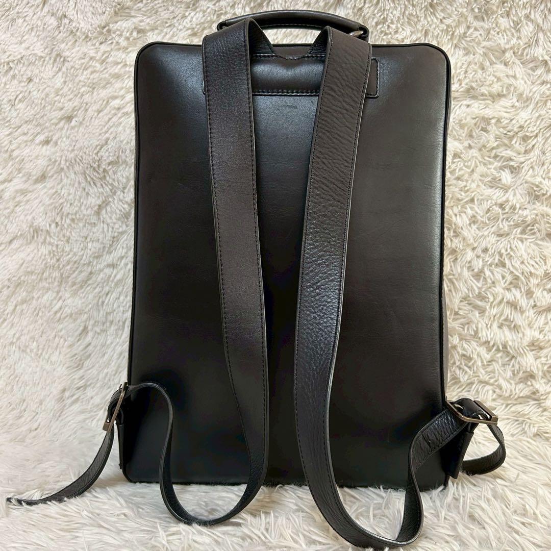 未使用級✨マザーハウス　アンティークスクエア　リュックサック　ブラック