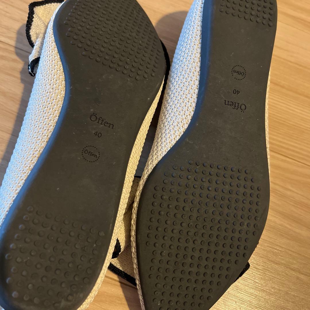 Offen フリルパンプス　ベージュ　黒　40 フラットシューズ