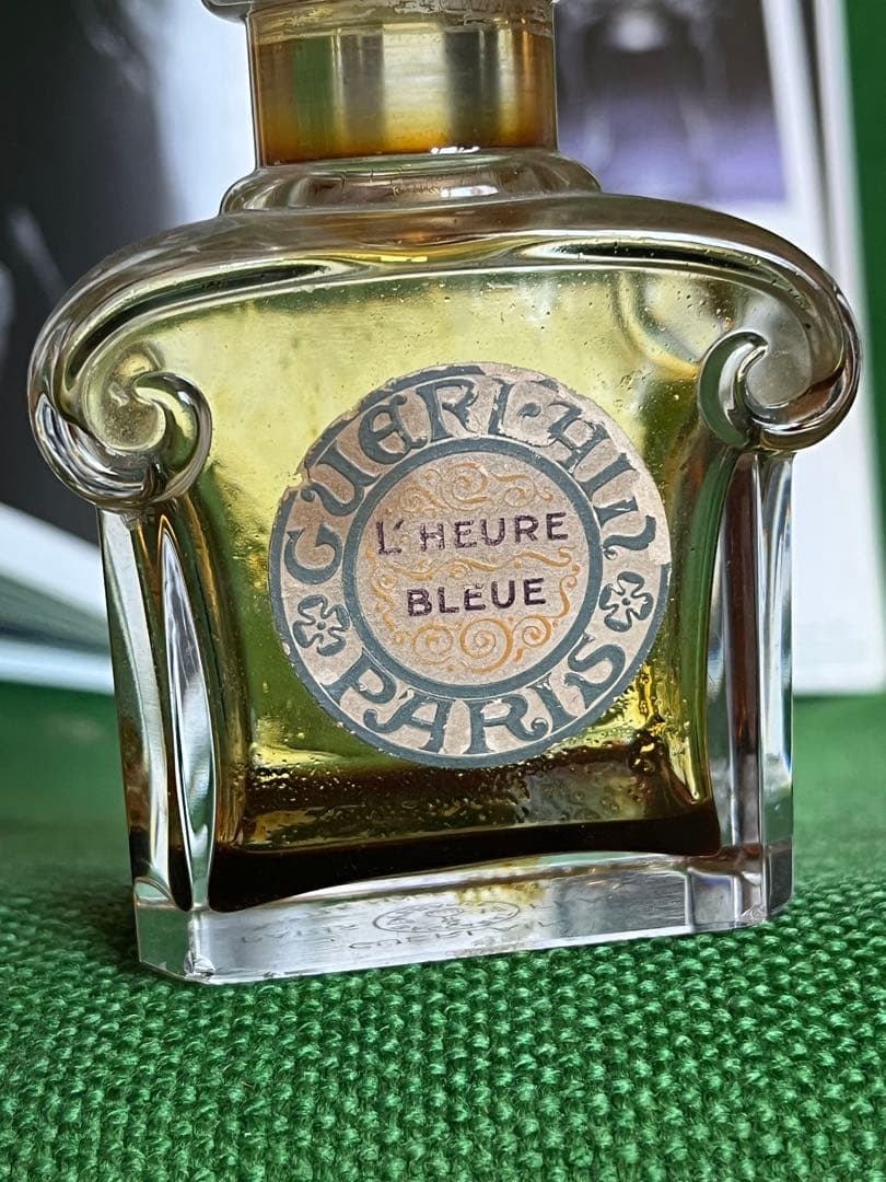 ゲラン　ルール　ブルー　香水瓶 限定バカラボトル