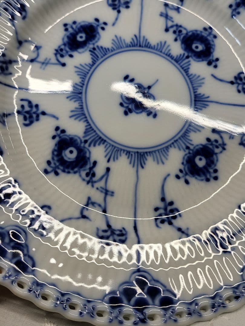 濃い✨ロイヤルコペンハーゲン ブルーフルーテッド フルレース プレート17 皿