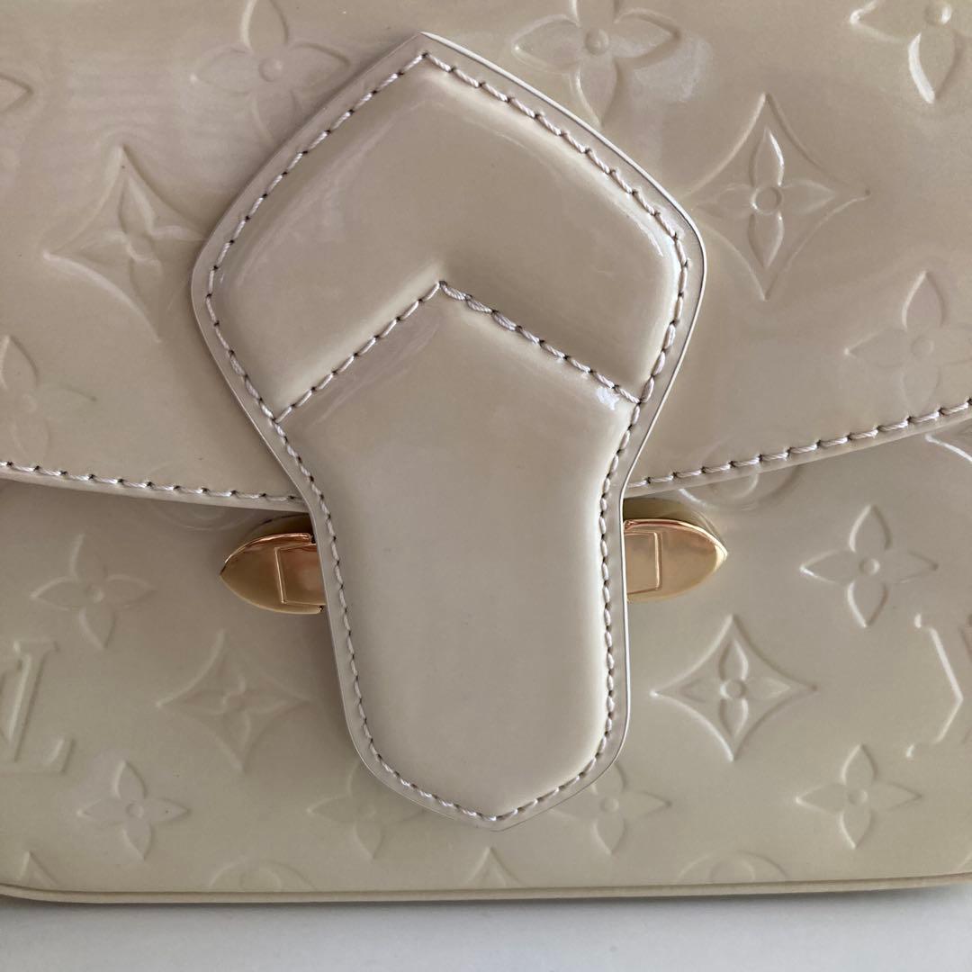 美品Louis Vuitton ヴェルニ　ベルフラワーGM