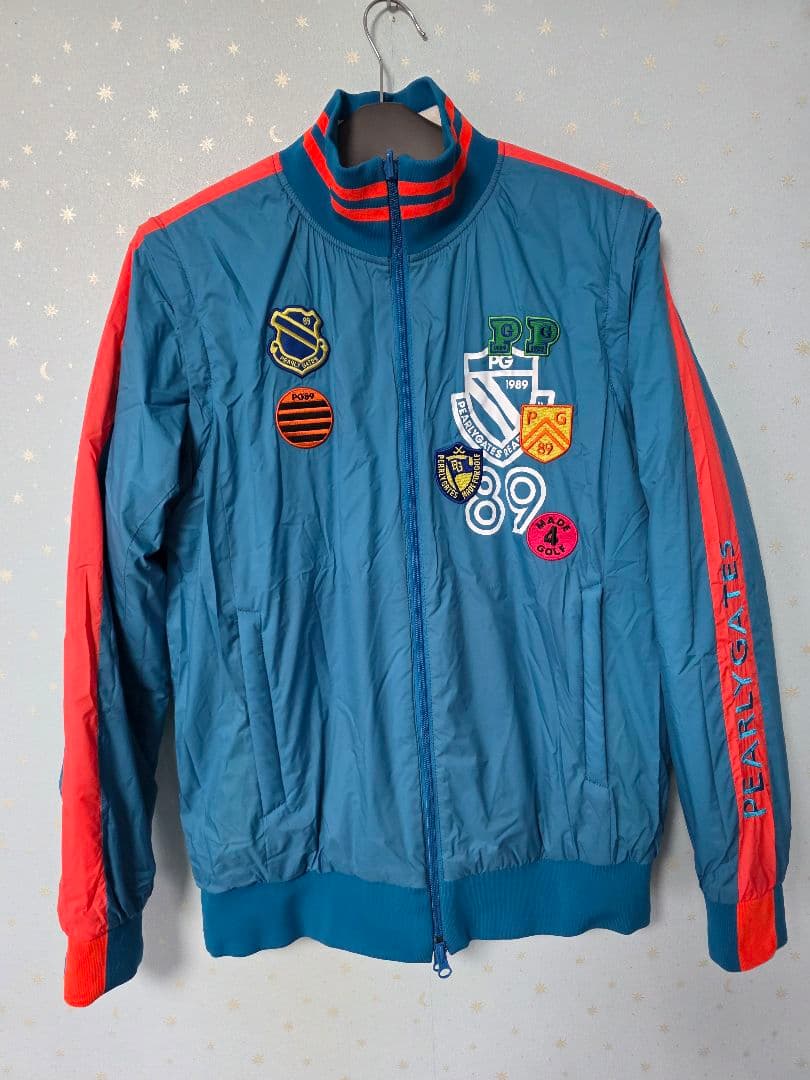 美品パーリーゲイツ蓄熱・防風・撥水中綿リバーシブルジャケット４