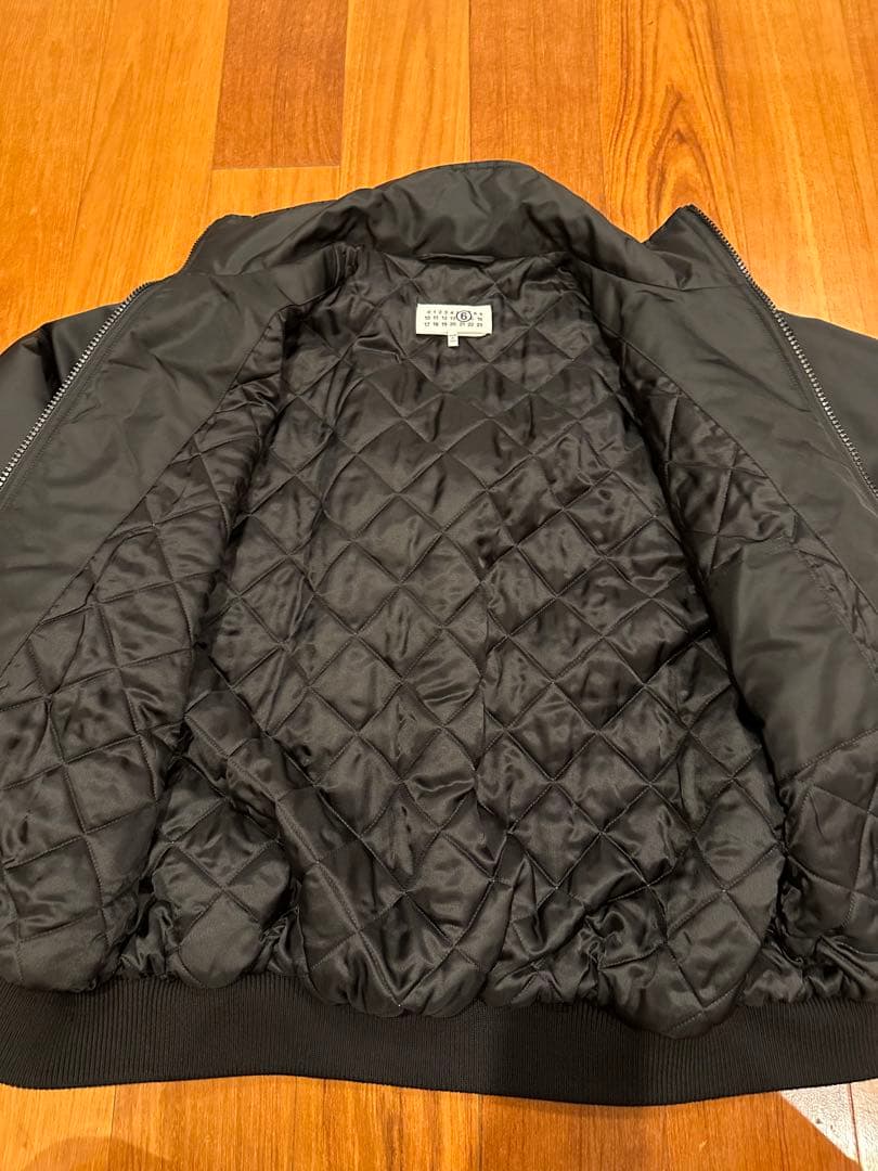MM6 ボンバージャケット