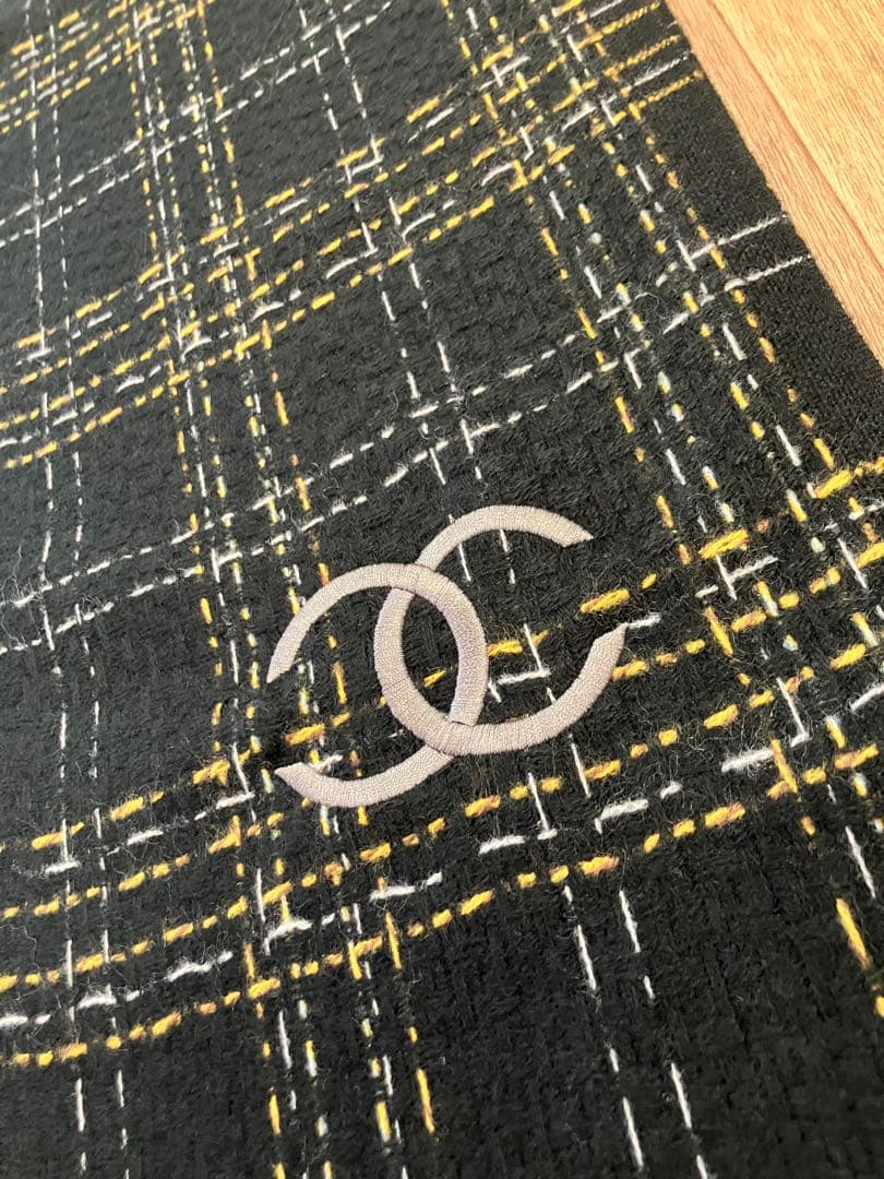 CHANEL チェック柄マフラー CCロゴ刺繍