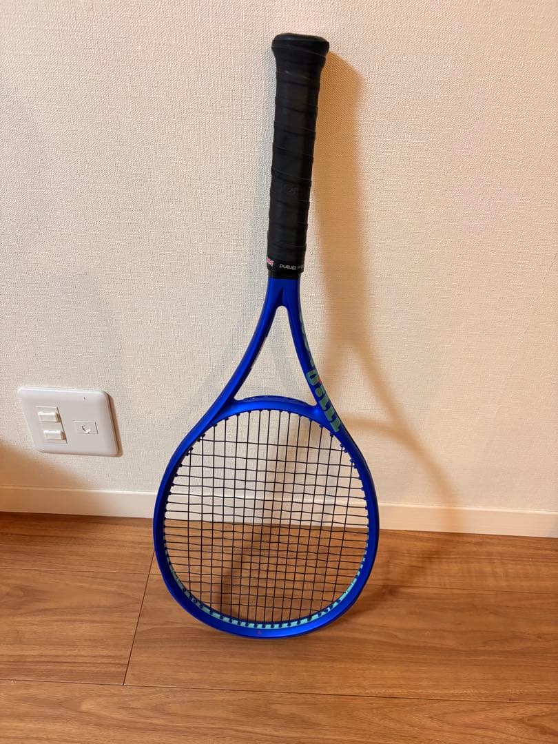 ULTRA100V5 テニスラケット