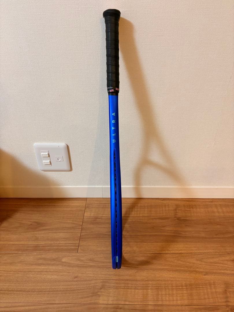 ULTRA100V5 テニスラケット