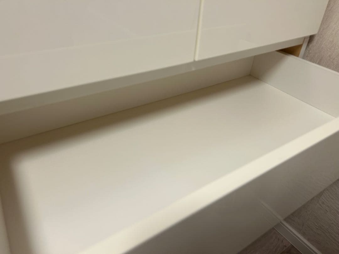 ニトリ　ホワイト チェスト6段