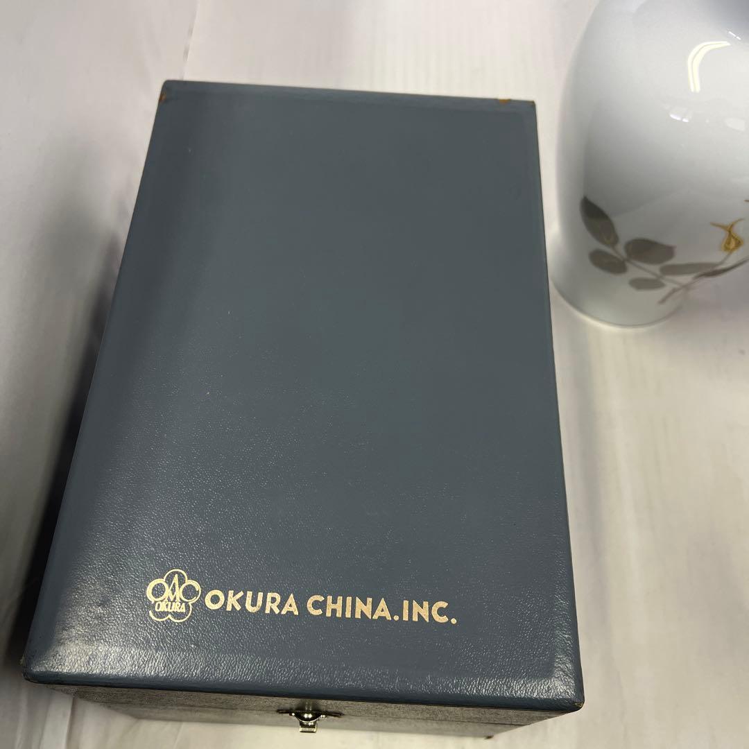 大倉陶園　金彩 金蝕薔薇 花瓶