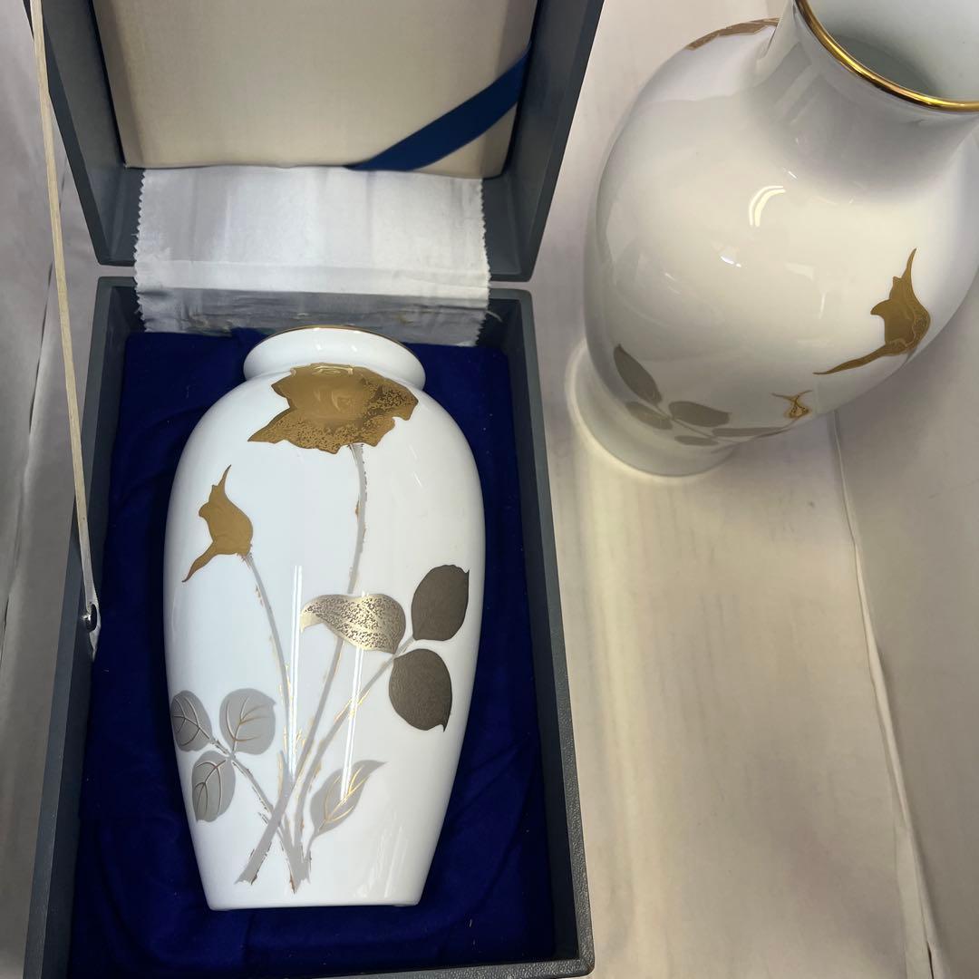 大倉陶園　金彩 金蝕薔薇 花瓶