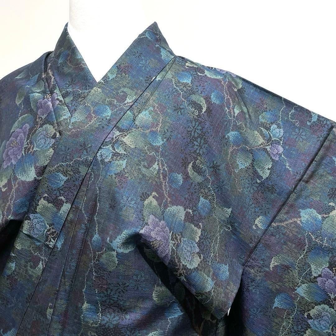 小紋　大島紬　花模様　蔓　グラデーション　着物　034k