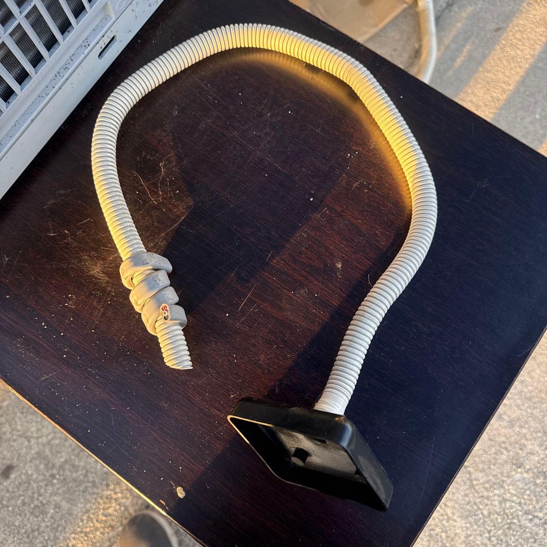 コロナ 窓用エアコン ウインドエアコン 2023年製 CWH-A1823R