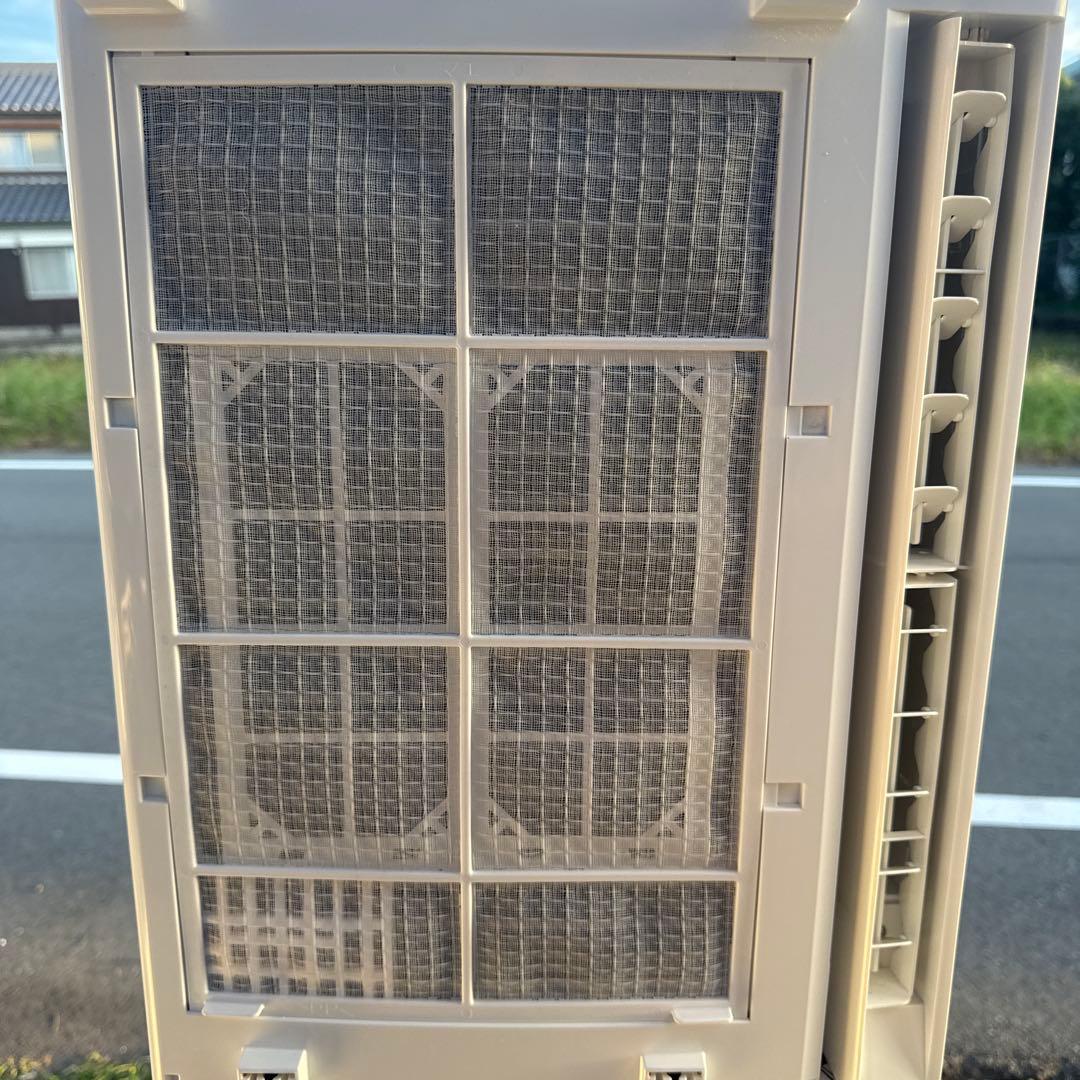 コロナ 窓用エアコン ウインドエアコン 2023年製 CWH-A1823R