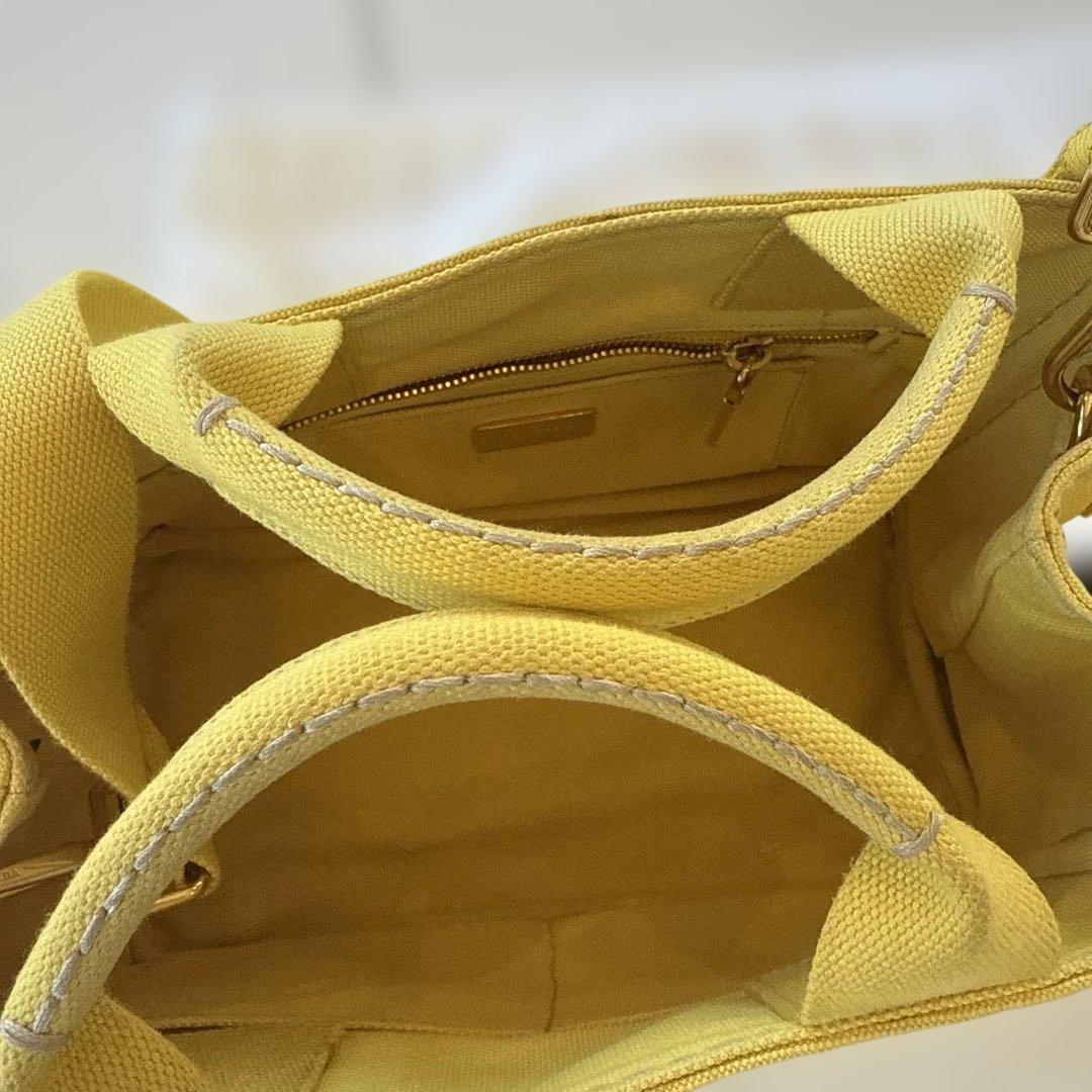 PRADA イエロー ショルダーバッグ　お値下げ