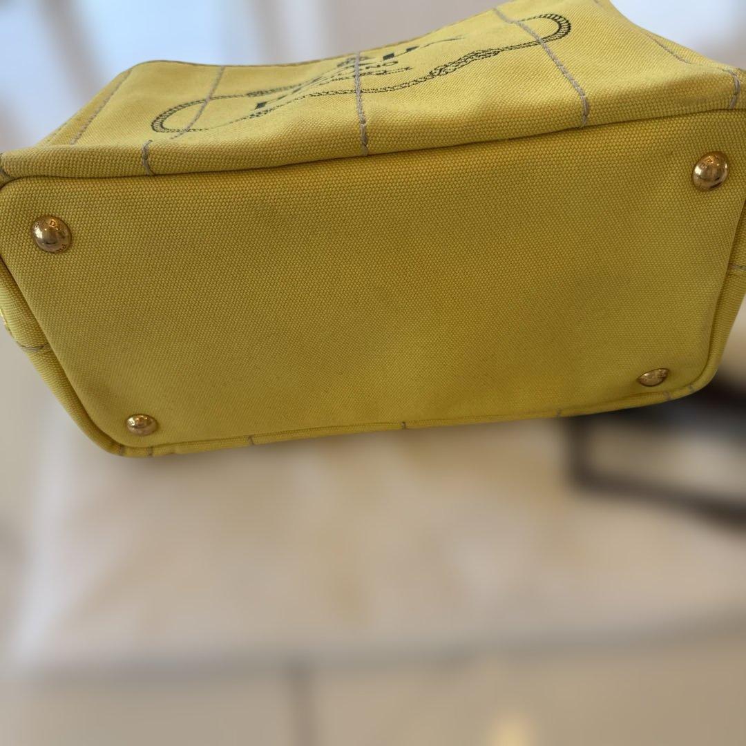 PRADA イエロー ショルダーバッグ　お値下げ