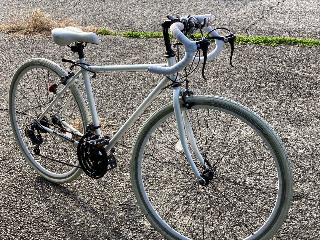 な　グランディール　ロードバイク