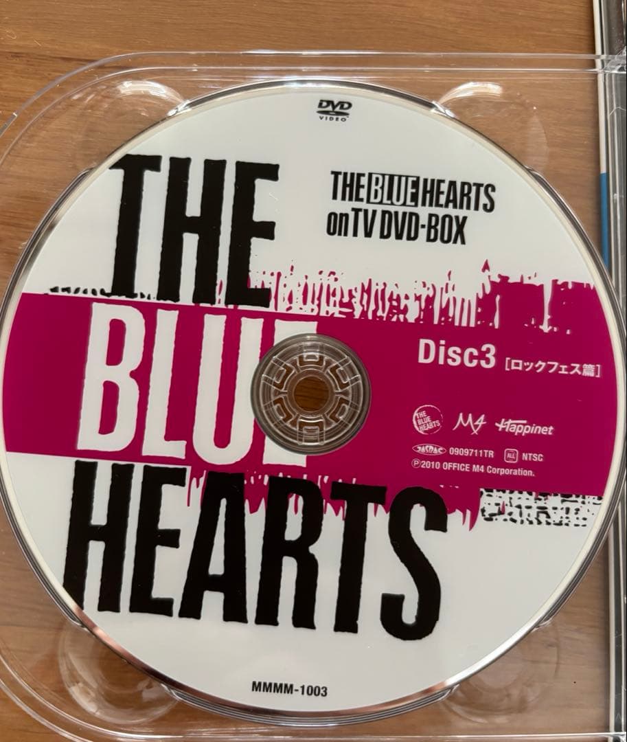完全初回生産限定盤　THE BLUE HEARTS on TV DVD BOX