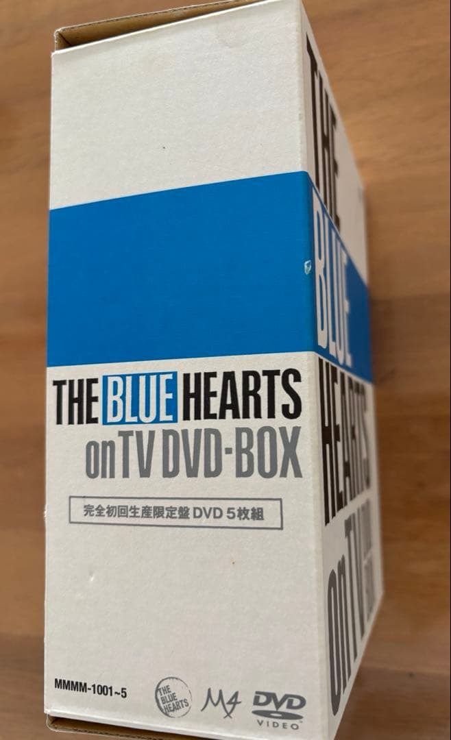 完全初回生産限定盤　THE BLUE HEARTS on TV DVD BOX