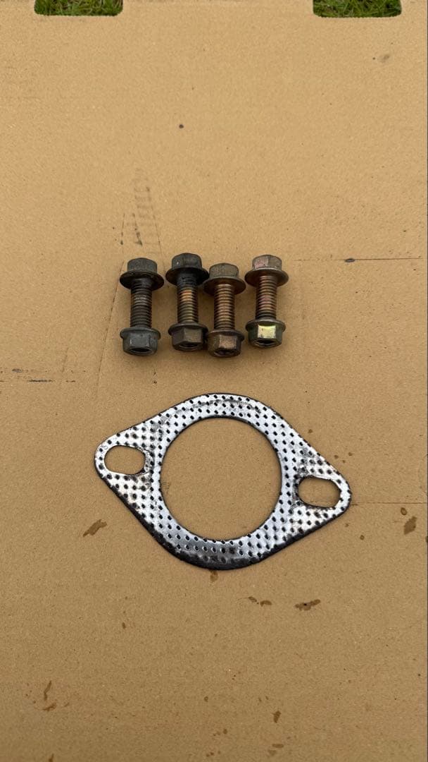 アルファード30スリーキャッツ2.5中間マフラープレミアムBASS