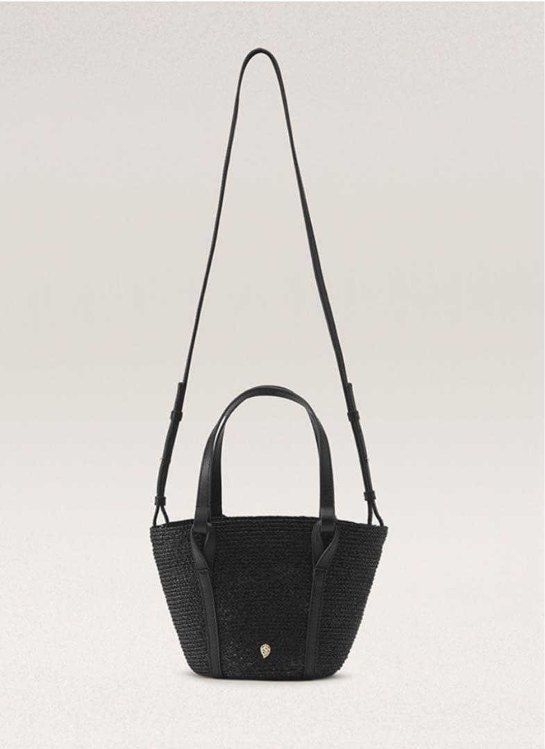 Helen Kaminski Bisou Mini Basket(黒) 2025