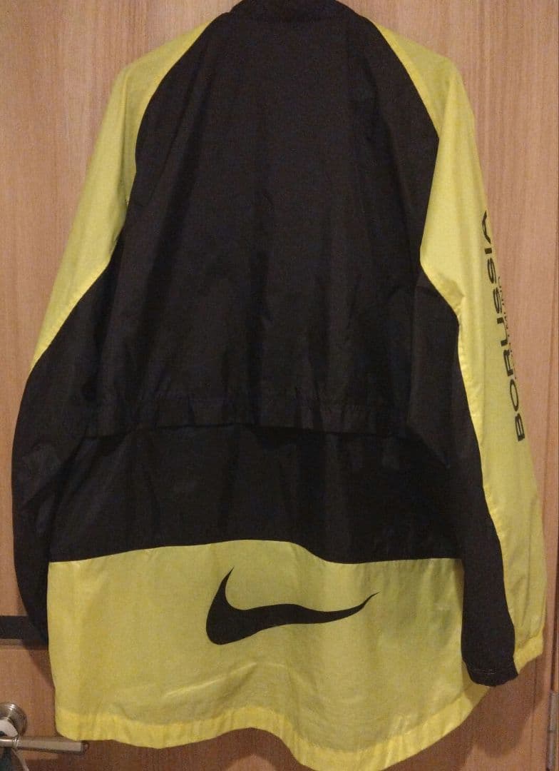 90s Nike Borussia Dortmund ウィンドブレーカー