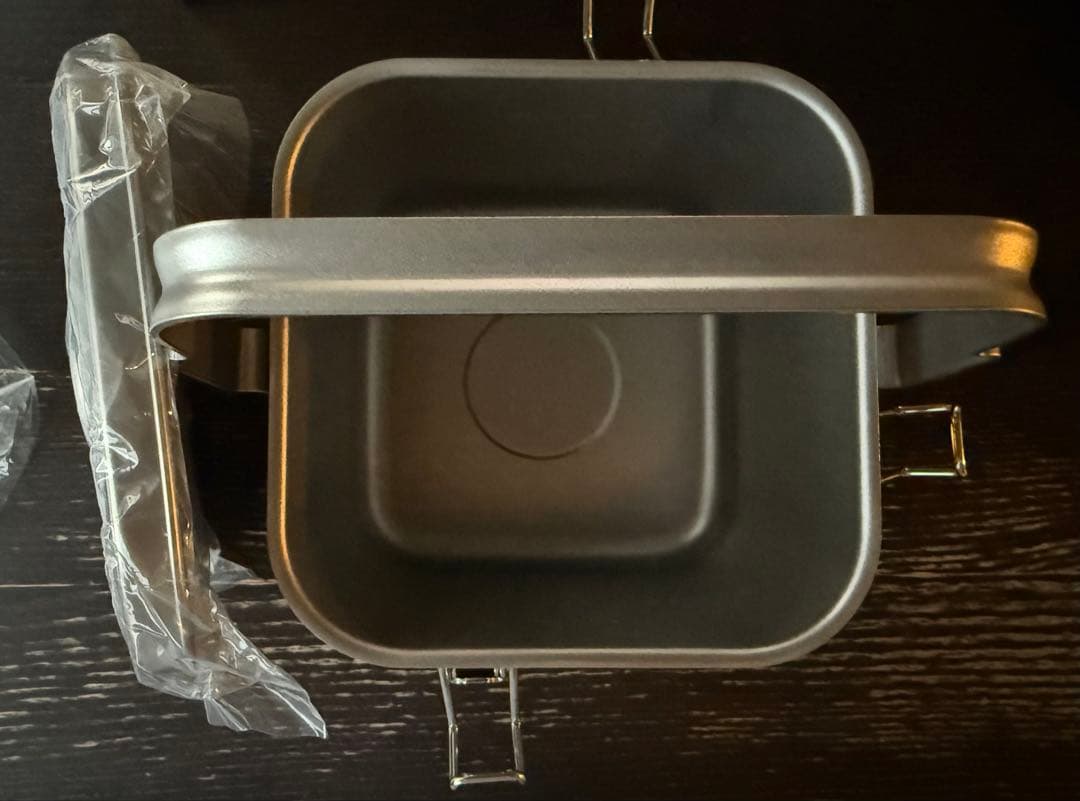 【新品未使用】仔犬印 角型給食缶ミニ　巾着バッグ付き