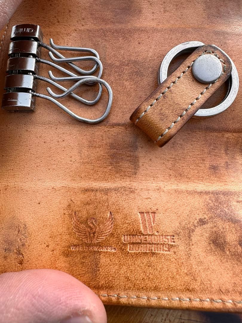 ワイルドスワンズ クリッパー 旧ロゴ コードバン