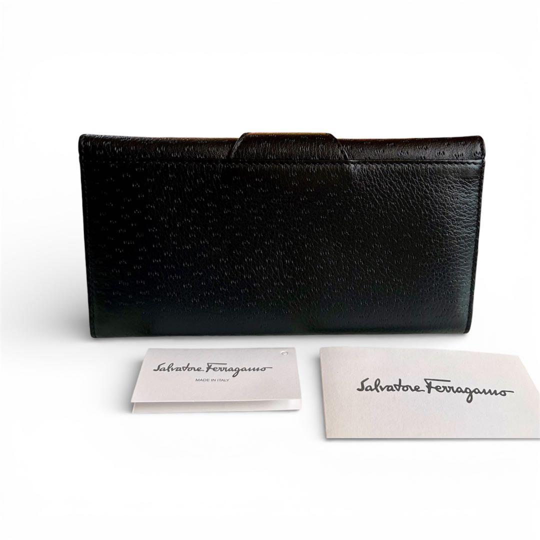 新品未使用 フェラガモ ガンチーニ 留め具 長財布 オーストリッチ 本革