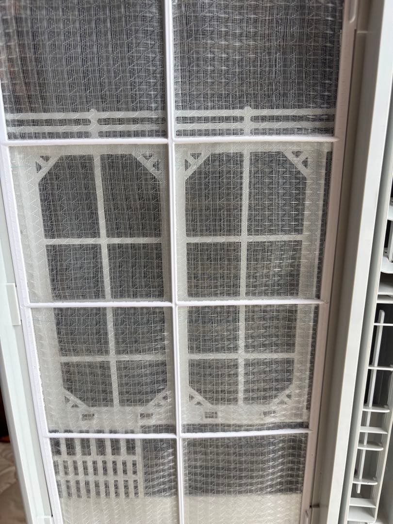 【美品】2024年製　コロナウィンドウエアコン CW-1624R 窓枠なし