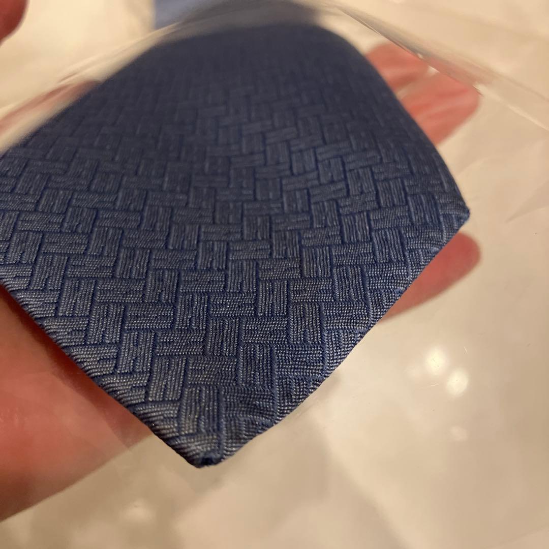 専用　HERMES ダークブルー ネクタイ 100%シルク