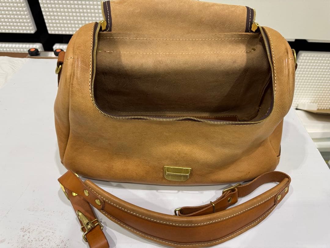 HERZ 50周年記念鞄 チンクワンタ ボストンバッグ 「グランボッカボストン」