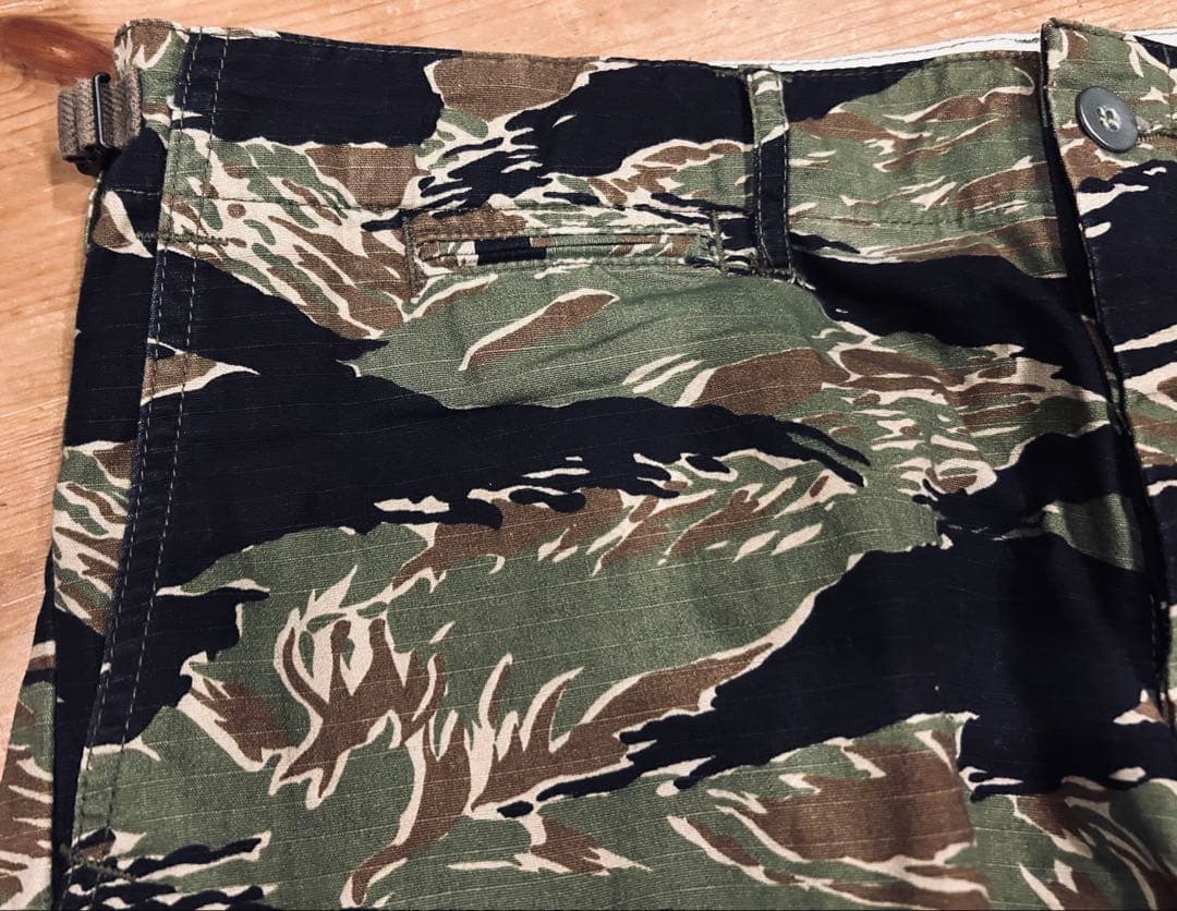 ミリタリー 古着 00s CORONA コロナ 迷彩 カーゴパンツ XL 美品