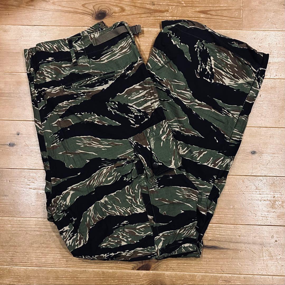 ミリタリー 古着 00s CORONA コロナ 迷彩 カーゴパンツ XL 美品