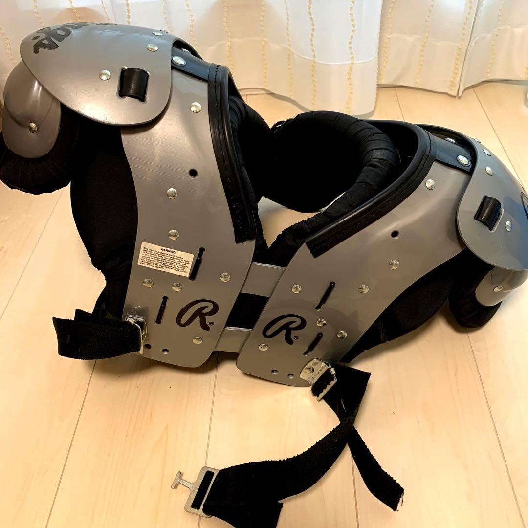 アメフトグッズまとめ売り（ヘルメット、ショルダー）