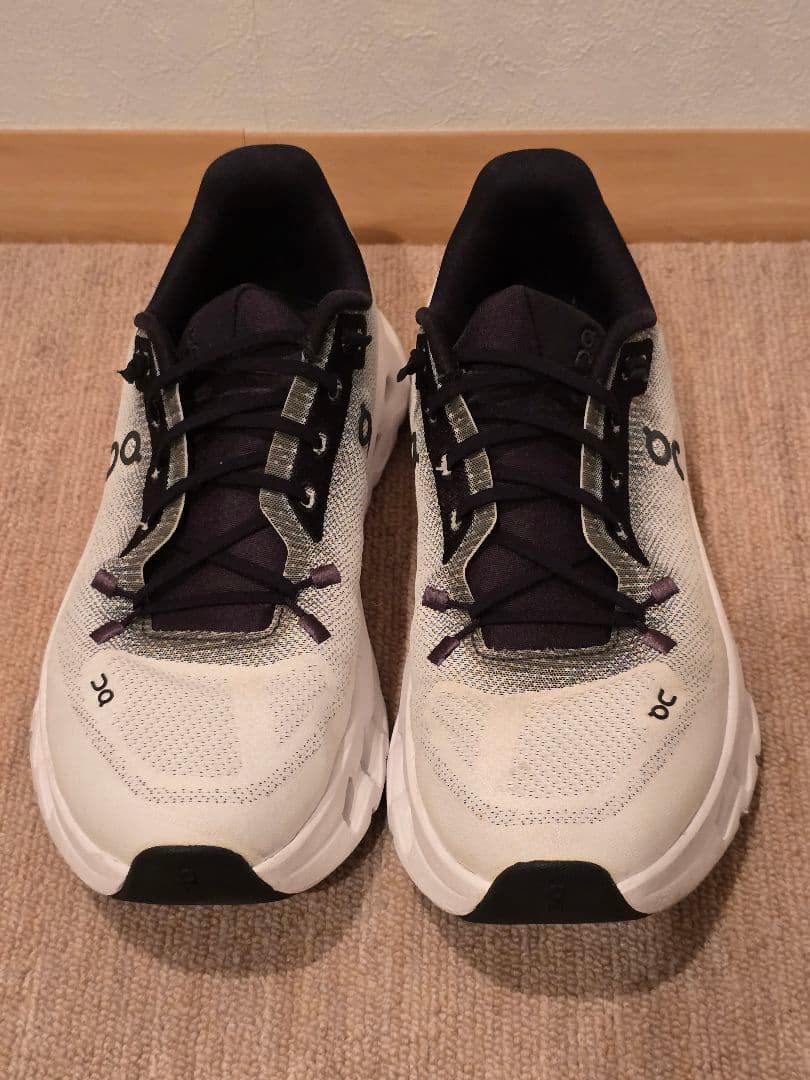 On Cloudtilt オン クラウドティルト スニーカー