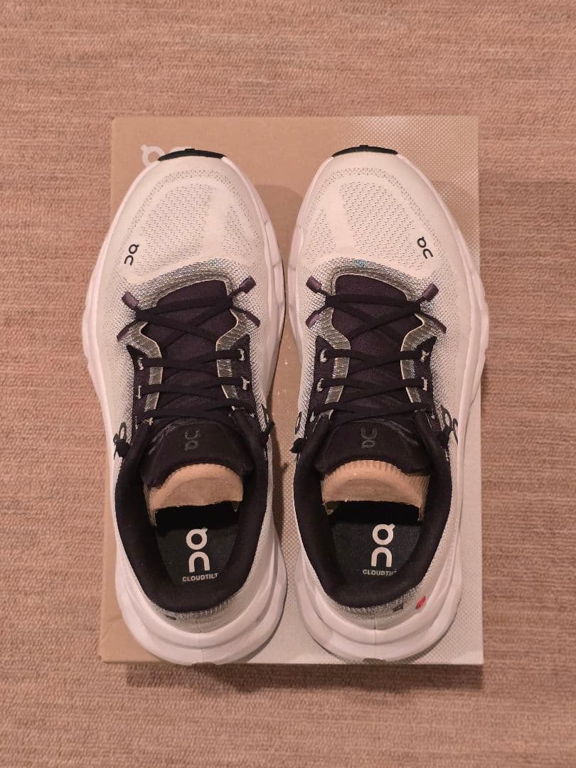 On Cloudtilt オン クラウドティルト スニーカー