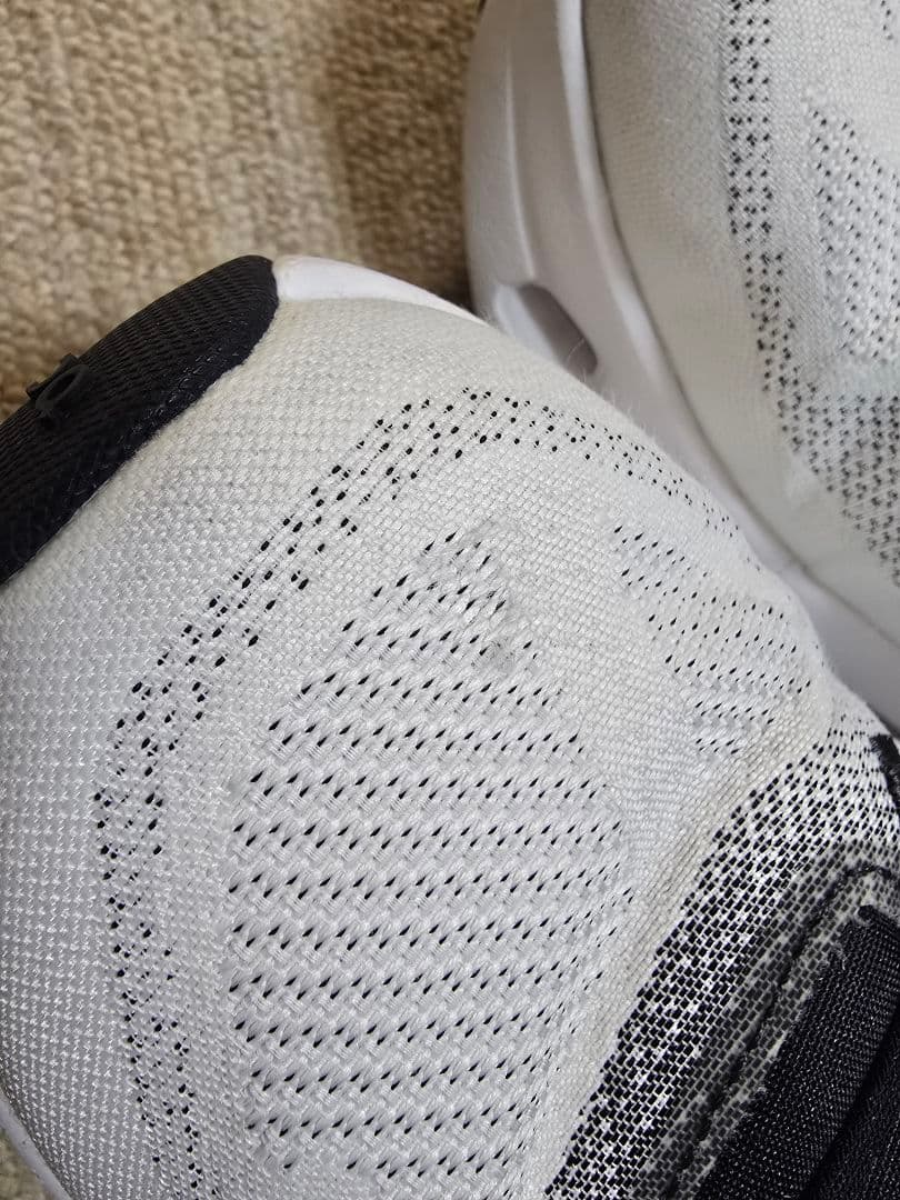 On Cloudtilt オン クラウドティルト スニーカー