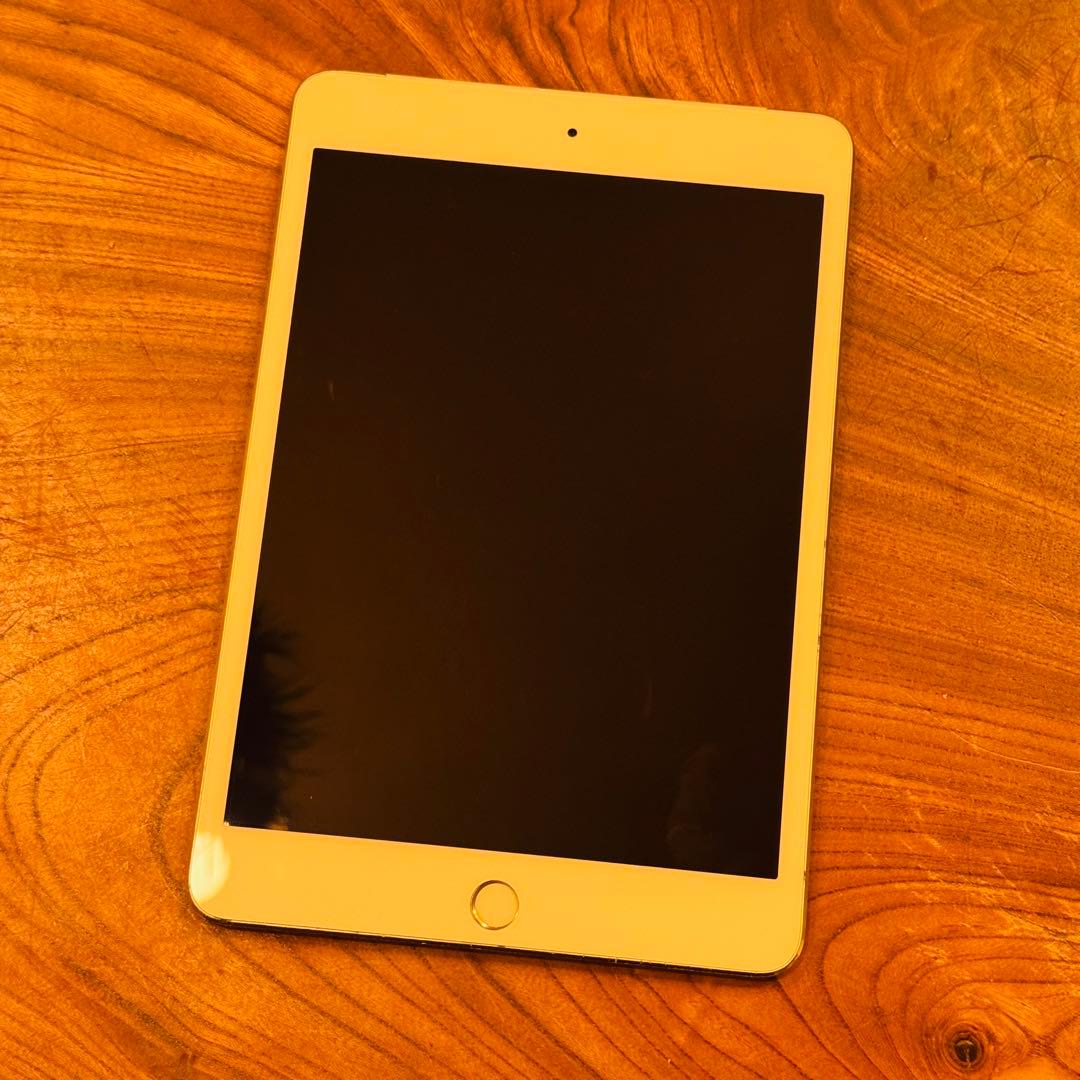 iPad mini 4 128GB セルラー SIMフリー【ホームボタン難あり】