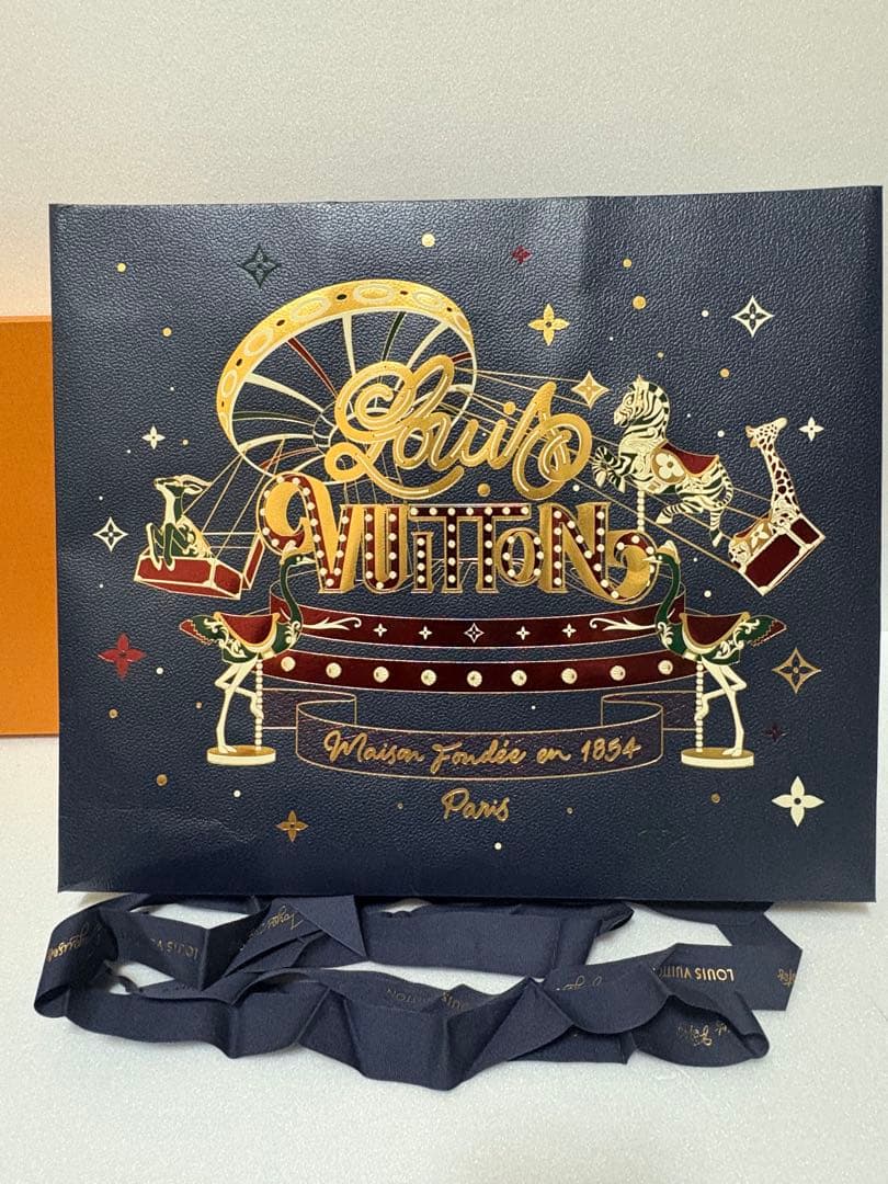 ルイヴィトン マフラー レイキャビック ノワール美品 箱・限定ショッパー付