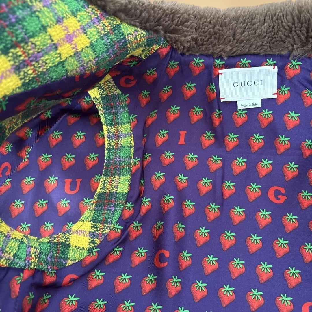 7*a様 GUCCI ケープコート　6Y