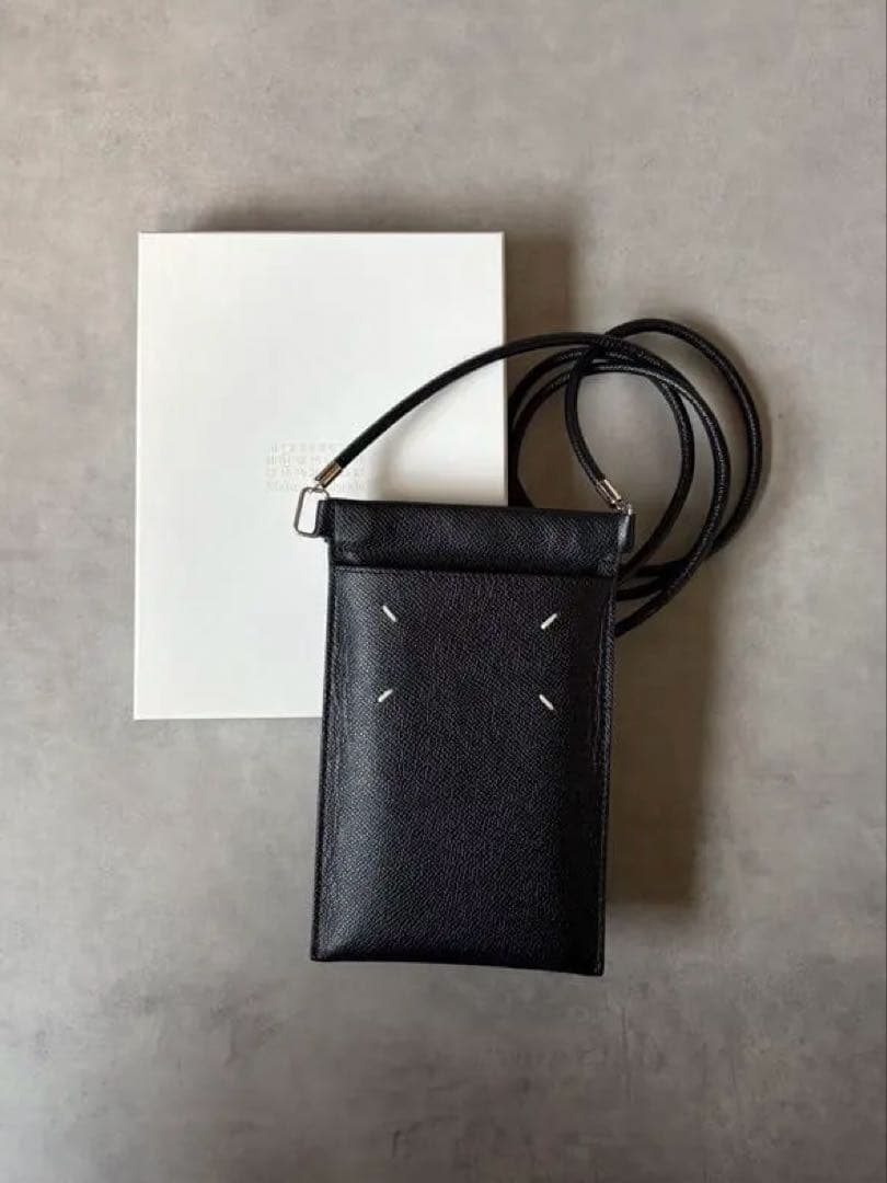 レ*ン様 【大人気早い者勝ち】Maison Margiela マルジェラ　スマホ