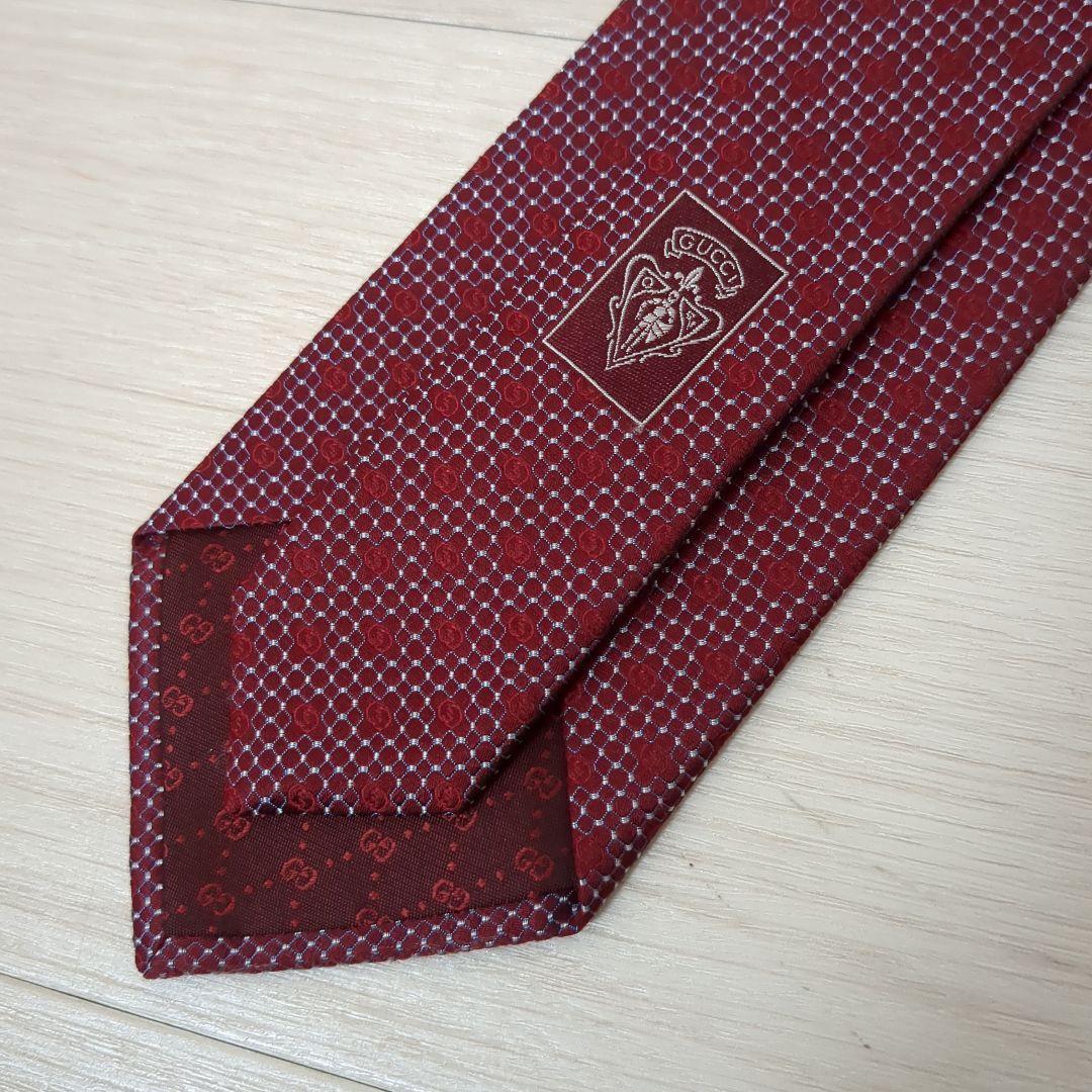 【新品】GUCCI　ネクタイ　GG柄　レッド　総柄