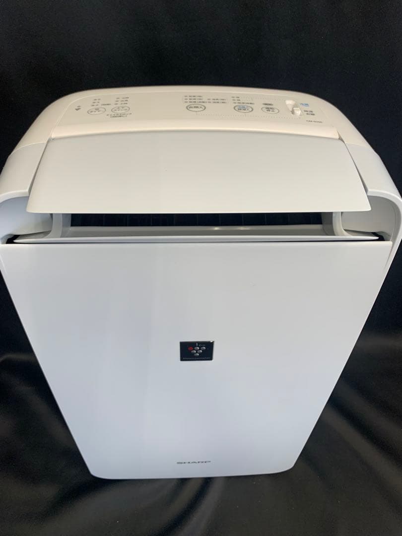 り*い様 シャープ　CM-N100-W 除湿機/衣類乾燥　プラズマクラスター　2