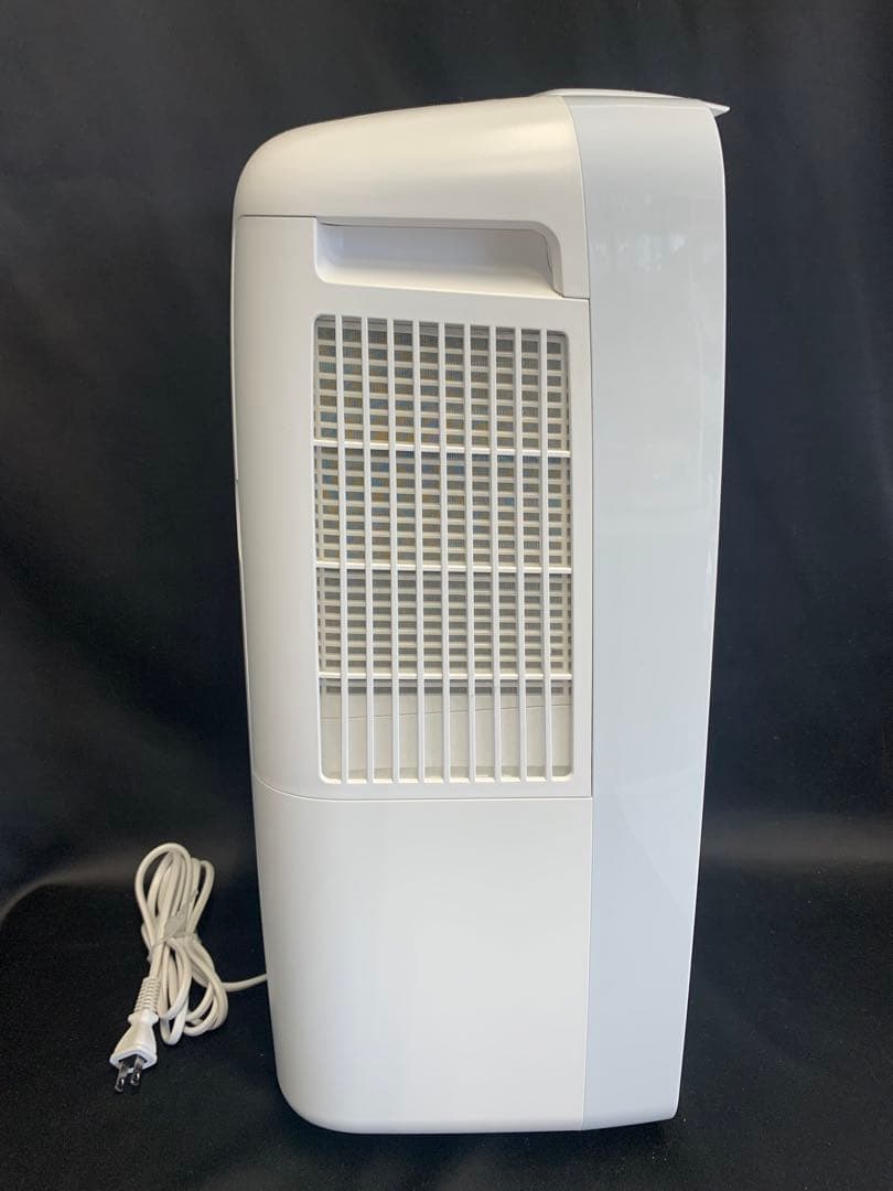 り*い様 シャープ　CM-N100-W 除湿機/衣類乾燥　プラズマクラスター　2