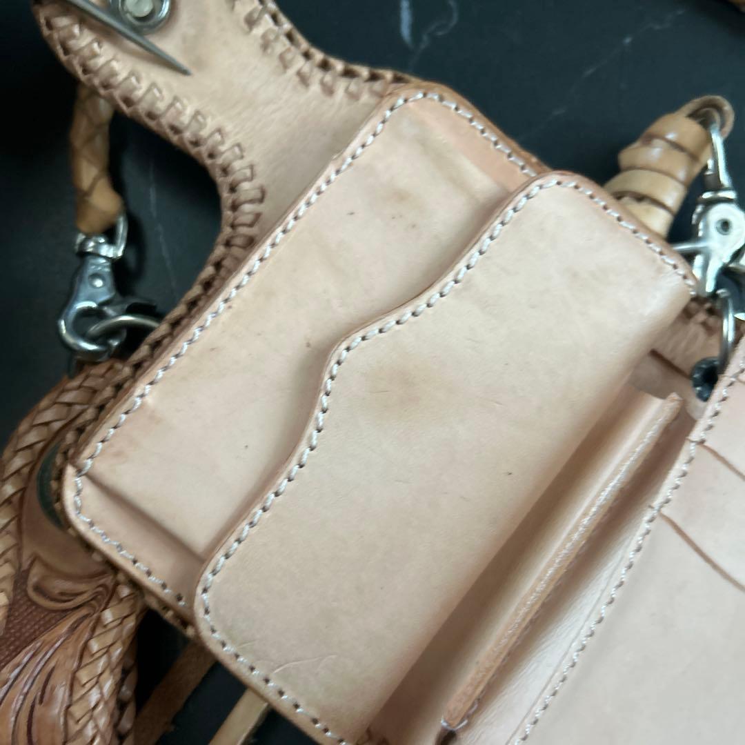 mud monkey 彫刻デザイン バイカーズウォレット 二つ折り財布