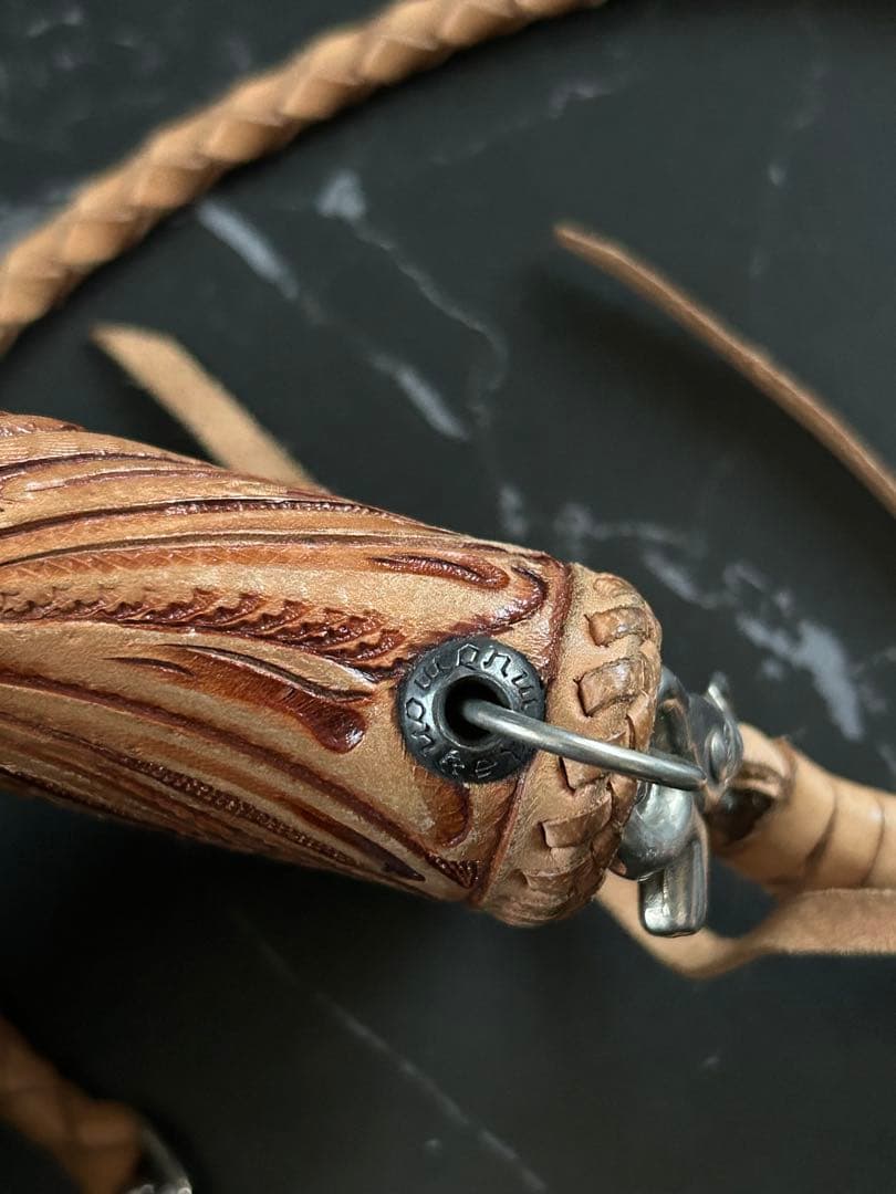 mud monkey 彫刻デザイン バイカーズウォレット 二つ折り財布