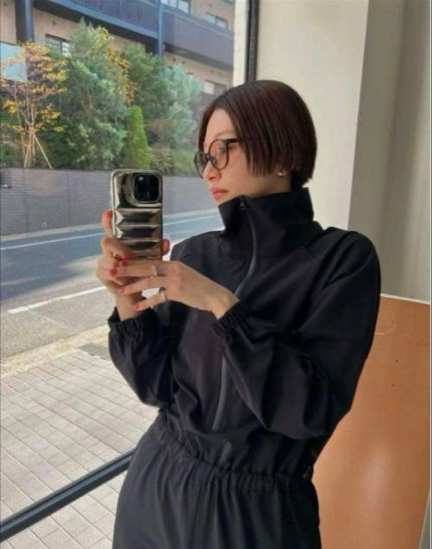 新品未使用　クラネHALF ZIP RASH GUARD JUMPSUITS