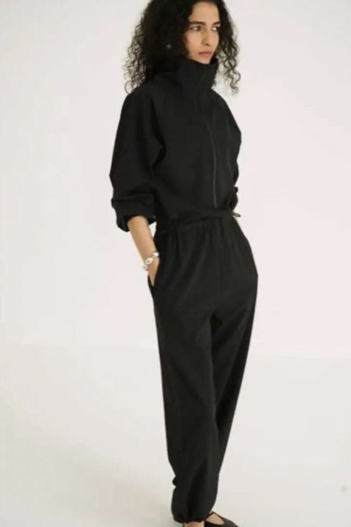 新品未使用　クラネHALF ZIP RASH GUARD JUMPSUITS