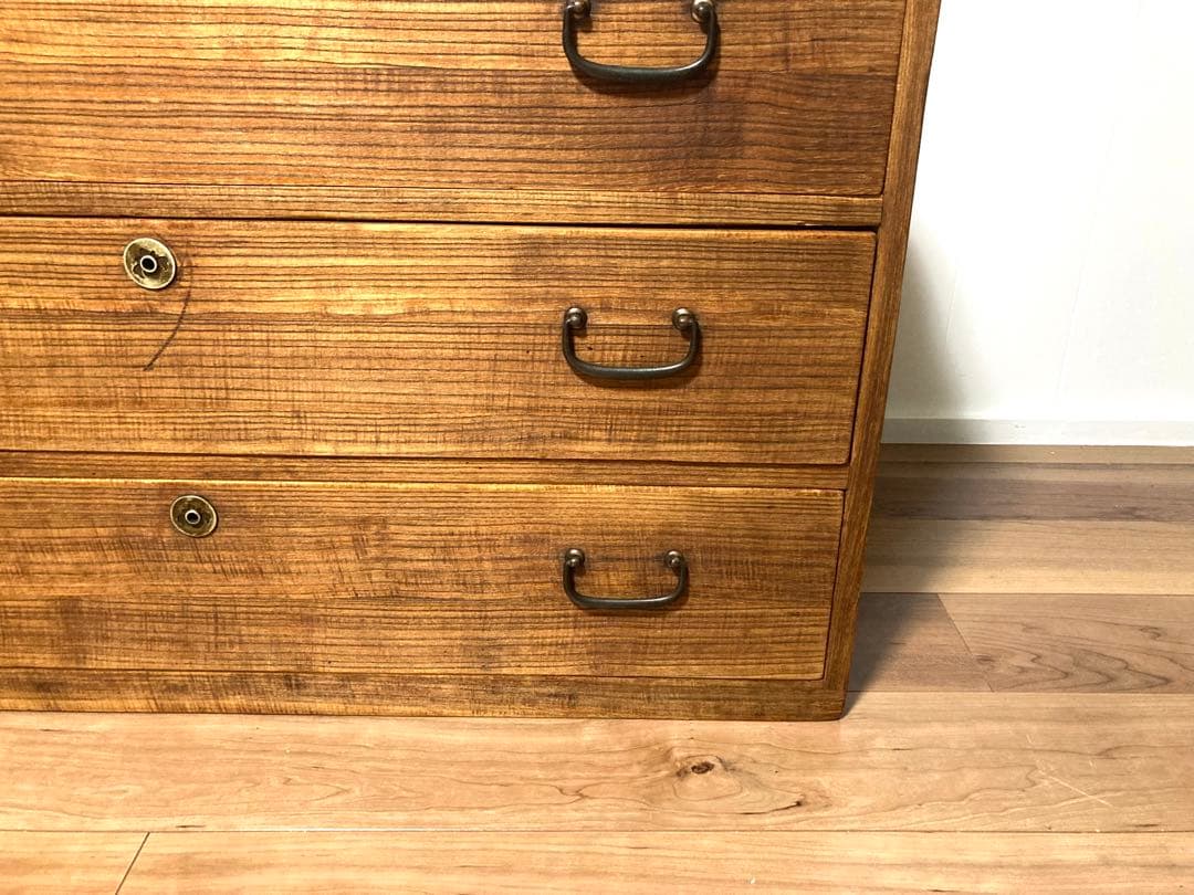 【メンテ済】アンティークの収納棚　サイドボード　ローボード　総桐　引出し3杯