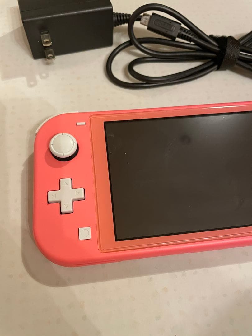 Switch Lite コーラル　充電ケーブル付き